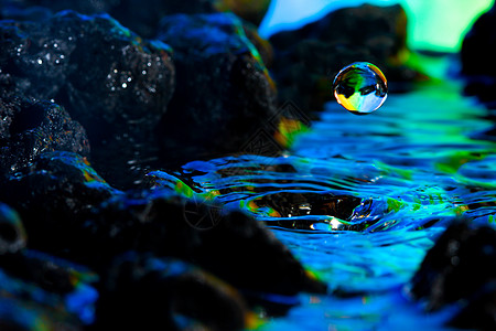 水滴摄影丰富多彩 有创意的水滴景观反射熔岩海浪雕塑液体运动张力圆圈静物活力背景