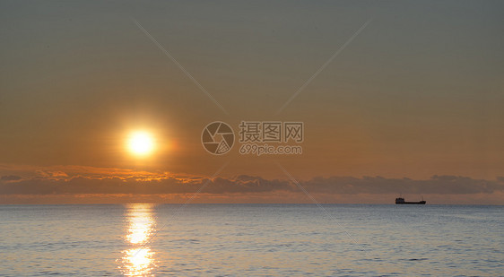 海洋和天空旅行日落日出涟漪阳光波纹美丽海浪冲浪季节图片