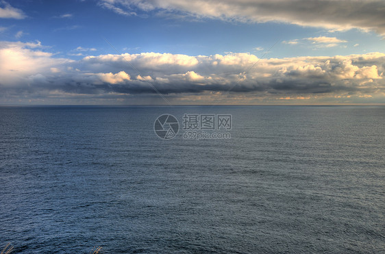 海洋和天空季节冲浪阳光液体气候海浪波纹涟漪假期洪水图片