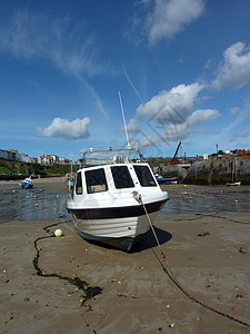 Tenby 登船码头船游艇帆船旅行造船沿海海岸血管液体潮汐海岸线图片