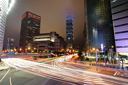 台北商业区夜里建筑驾驶隧道景观公共汽车旅行速度运输戏剧性市中心图片