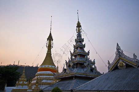 梅红子世界旅行房子文化宗教寺庙儿子假期建筑旅游图片