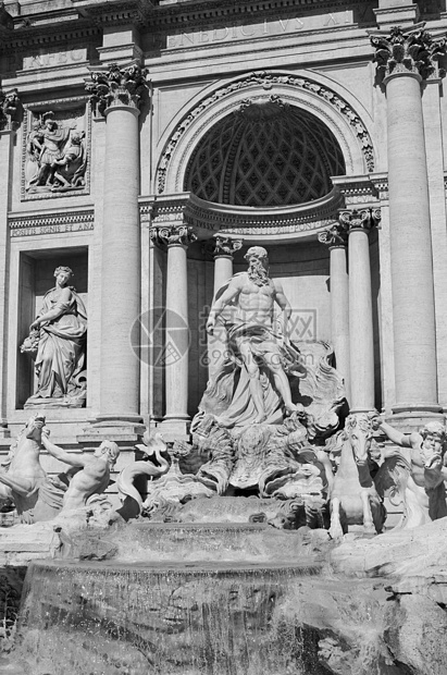 罗马Trevi不老泉建筑图游客神话城市建筑学柱子雕塑旅行大理石帝国假期图片