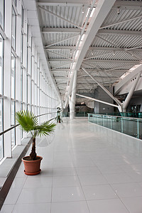 2011年新布加勒斯特机场地面飞机场旅行座位国际运输休息室车站白色反射图片