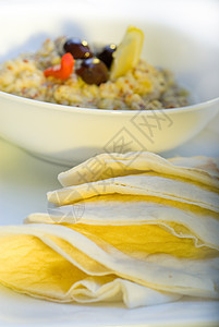 巴丁巴巴加努什拼盘托盘起动机茄子面包柠檬巴巴食物蔬菜美食图片