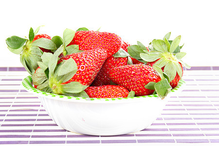 新鲜草莓红色水果活力宏观营养早餐盘子团体脆弱性种子图片