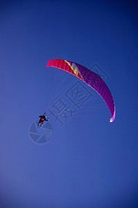 滑滑动飞行天空蓝色海洋运动图片