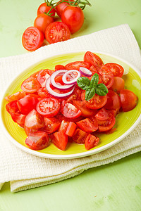 番茄沙拉蔬菜素食西红柿沙拉饮食有机食品洋葱盘子图片