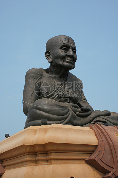 大佛雕塑石头纪念碑精神佛教徒旅行旅游神社黑色雕像图片