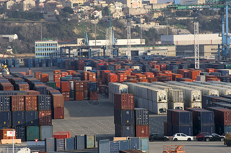 集装箱集装箱在港口托运货运金属加载商业码头出口起重机工业后勤船厂图片