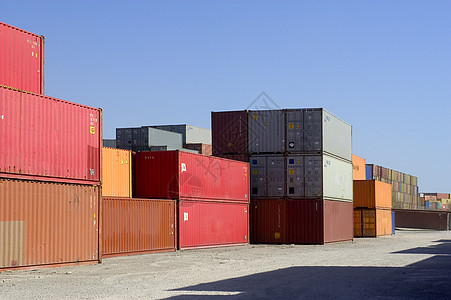 集装箱集装箱在港口托运船运金属商业国际卸载货运商品出口送货载体图片