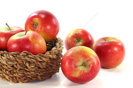 篮子里的苹果花园果汁甜点水果市场绿色食物饮食红色营养图片