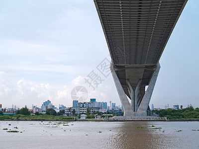 Bhumibol桥的一部分地标工业场景戒指民众天空建筑风景工程运输图片