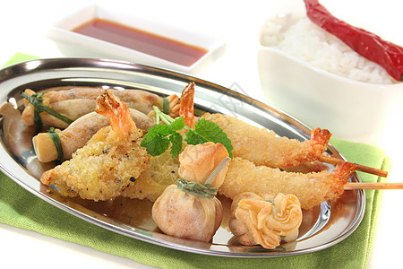 泰国大虾专业黄色蔬菜面团贝类绿色大豆酱油千层美食家情调图片