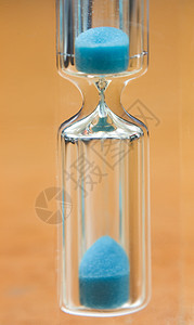 蓝色沙子玻璃杯图片