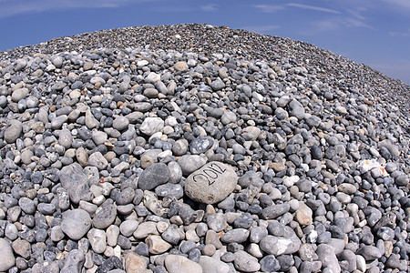 2012年沿海岩石山的一年碎石地面卵石石头岩石砾石巨石花岗岩灰色瓦砾图片