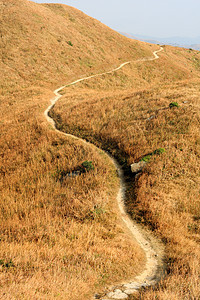 山山之路荒野日落照片公园场地爬坡木头小路蓝色地平线图片