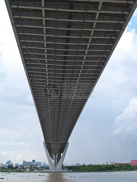 Bhumibol桥的一部分建筑民众建筑学工程天空风景地标运输工业场景图片