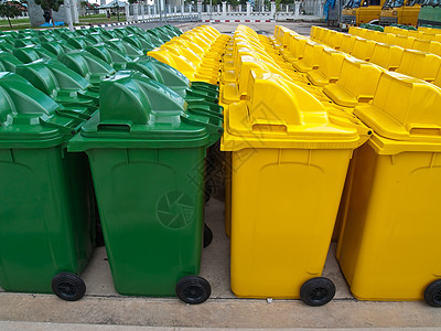 可用垃圾桶命令垃圾箱柱子黄色绿色民众图片