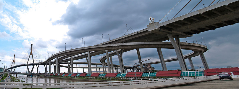 Bhumibol桥环形高速公路建筑学场景地标建筑运输圆圈戒指运河民众灯柱图片