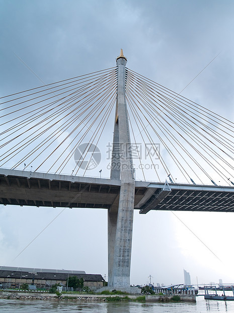 Bhumibol桥的一部分工程地标民众戒指建筑风景场景天空运输工业图片