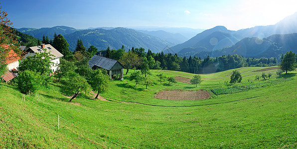 斯洛伐克高塔特拉山脉风景天空房子抛光旅游场地荒野天线花朵山脉图片