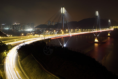 廷九桥市中心场景海洋车辆汽车城市景观运输射线曲线图片