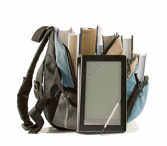 白色背景上背着背包的书籍的电子书本图片