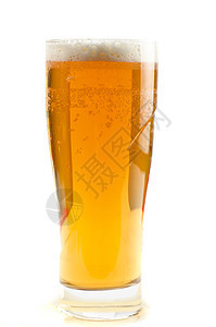 啤酒杯食物干杯饮料桌子液体气泡金子玻璃泡沫派对图片