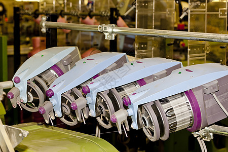 纺织机工业生产技术自动化纺织品工厂机械化筒管布机机器图片