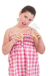 女孩吃薯片垃圾快乐营养土豆筹码孩子乐趣食物幸福黑发图片