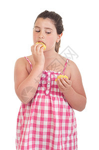 女孩吃薯片营养食物青少年快乐土豆小吃乐趣孩子女性垃圾图片