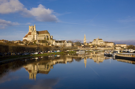 Auxerre 法国伯根迪地标教堂教会历史寺庙精神宗教建筑学反思历史性图片