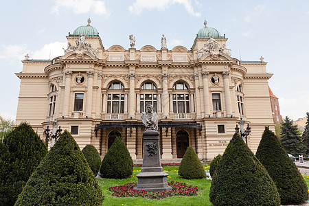 Juliusz Sowacki剧院风格历史历史性天炉地标抛光艺术游客旅游建筑图片