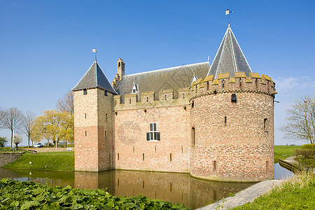 荷兰梅敦布利克要塞历史宫殿建筑物历史性城堡建筑护城河外观位置图片