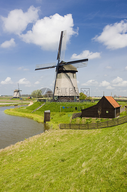 荷兰阿尔克马尔附近的风车位置运河建筑学旅行世界外观图片