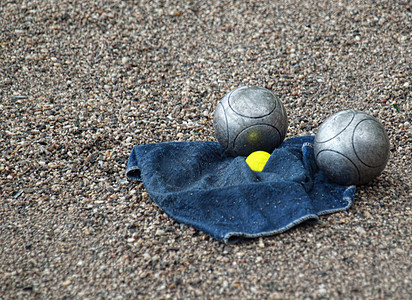球球游戏地面闲暇金属娱乐球赛毛巾滚球运动图片