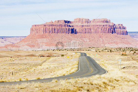 美国亚利桑那州岩石自然现象地质地质学旅行侵蚀岩层道路风景干旱图片