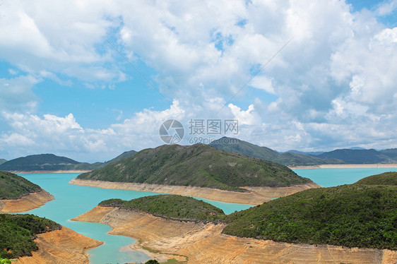 山区湖高度阳光旅游天空风景全景高地生态岩石环境图片