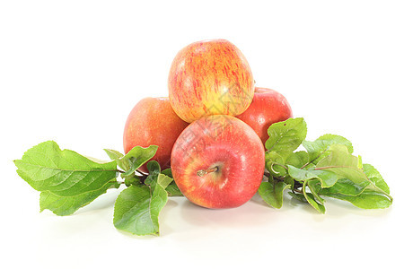 有叶子的苹果市场营养甜点水果花园黄色果汁红色食物味道图片