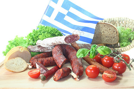 希腊沙拉米洋葱小吃市场熏香香肠图片