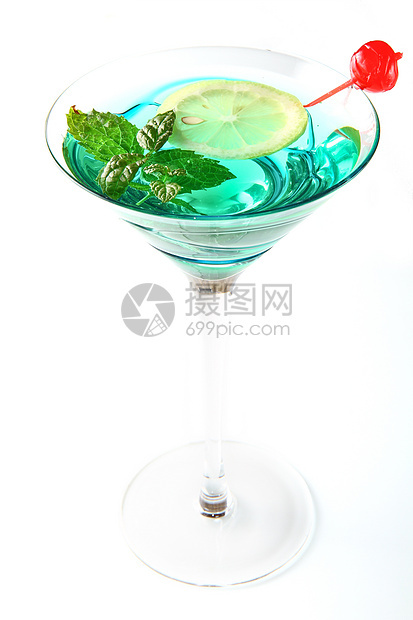 鸡尾酒黑色装饰酒精柠檬特写薄荷杯子绿色水果红色图片