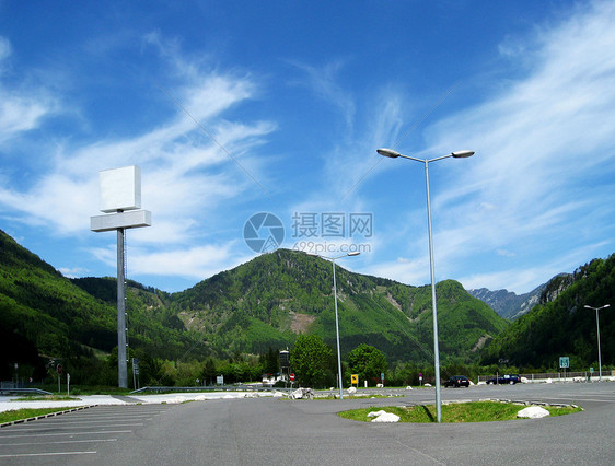 平面景观假期国家运输石头场景城市汽车天空岩石爬坡图片