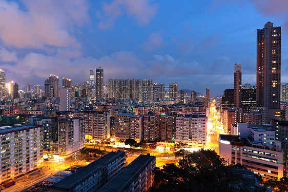 晚上在市中心的香港石头景观旅游经济建筑办公室顶峰玻璃金融城市图片