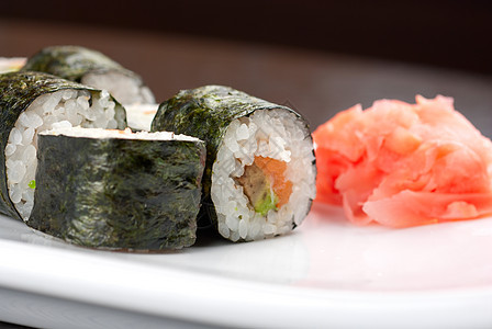 北海道maki寿司螃蟹用餐餐厅盘子海鲜午餐蔬菜鱼片食物图片