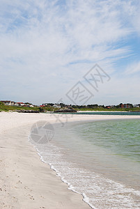 北欧海滩贝壳海岸蓝色海洋天空海浪海岸线支撑图片