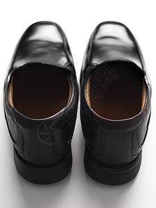 男子的黑商鞋抛光皮革奢华男性黑色服装白色鞋类裙子正装图片
