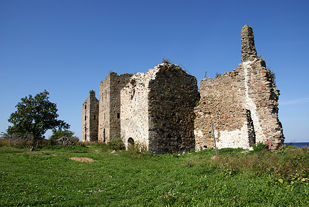 城堡的废墟考古学寺庙蓝色历史性纪念碑旅行历史石头旅游地标图片