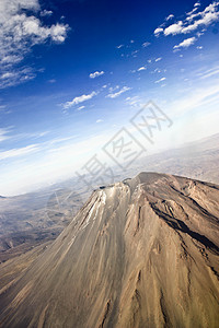 火山山脉风口浪尖天空旅行图片