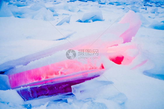红热冰的全球变暖概念冻结蓝色紫色戏剧性活力环境冰山支撑气候辉光图片